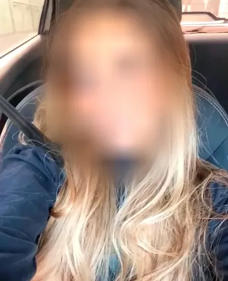 Alba, 27