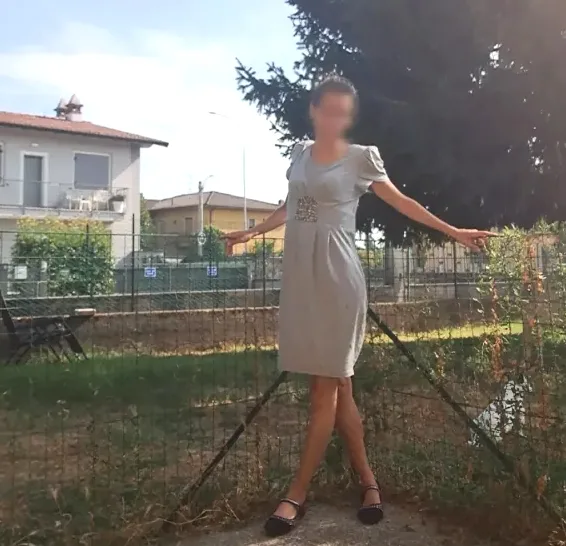 Anna, 39