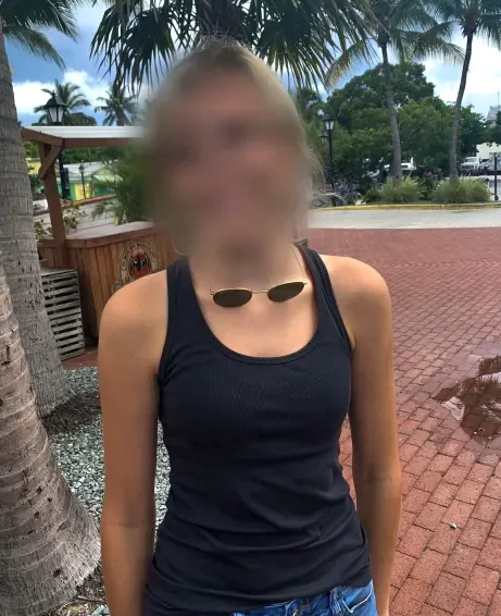 Anna, 20