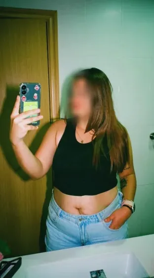Celina, 28
