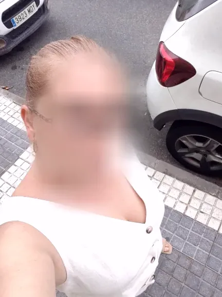 Fatima, 38