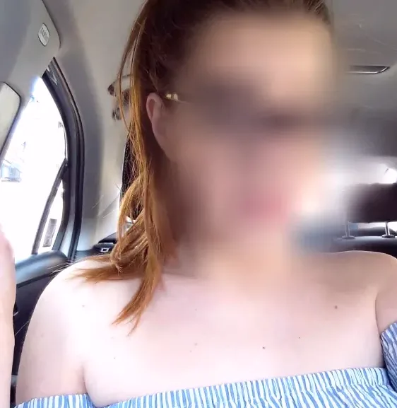 Marie, 27